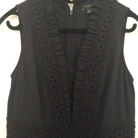 "Elegant Ann Taylor Size 0P Black Midi Dress - Pleated Skirt, Ruffled Trim, NWOT - Picture 3 of 8